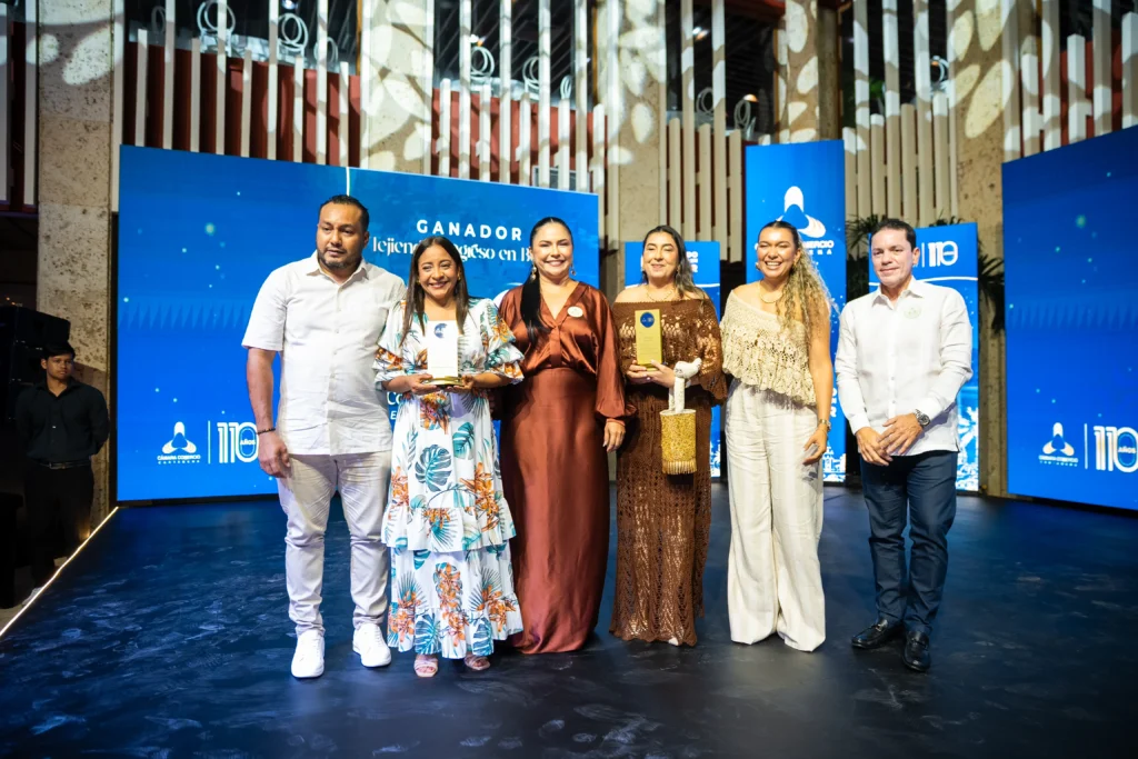 Tejiendo Progreso en Bolívar - Moka Resto Bar / D’Hylos